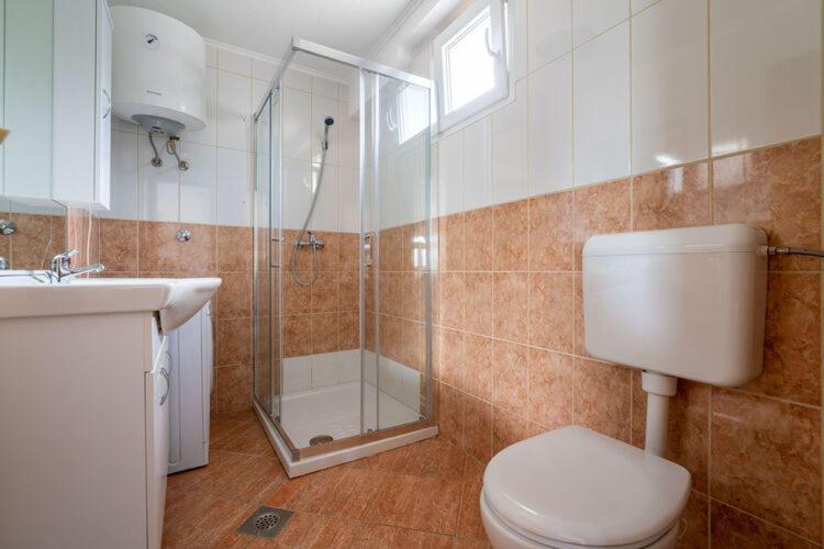 Apartments Nika With Swimming Pool And Beautiful Sea View Dobrec Bagian luar foto