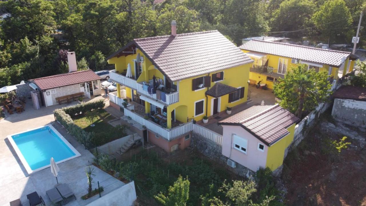 Apartments Nika With Swimming Pool And Beautiful Sea View Dobrec Bagian luar foto